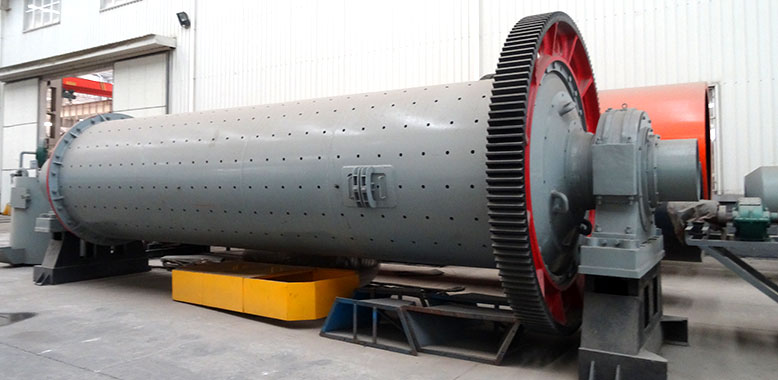 Ceramic Ball Mill Image 