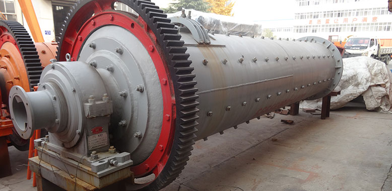 Ceramic Ball Mill Image 