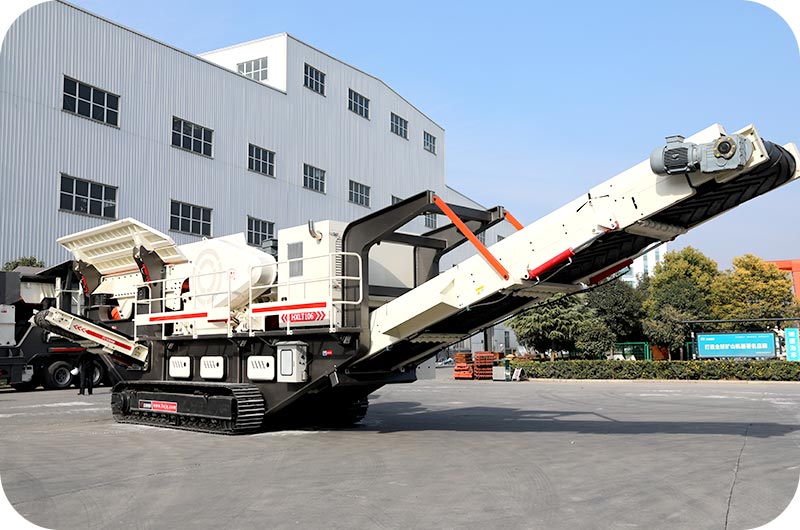 crawler type mobile crushing and screening plant 